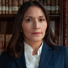 Liza  Ramos Davila